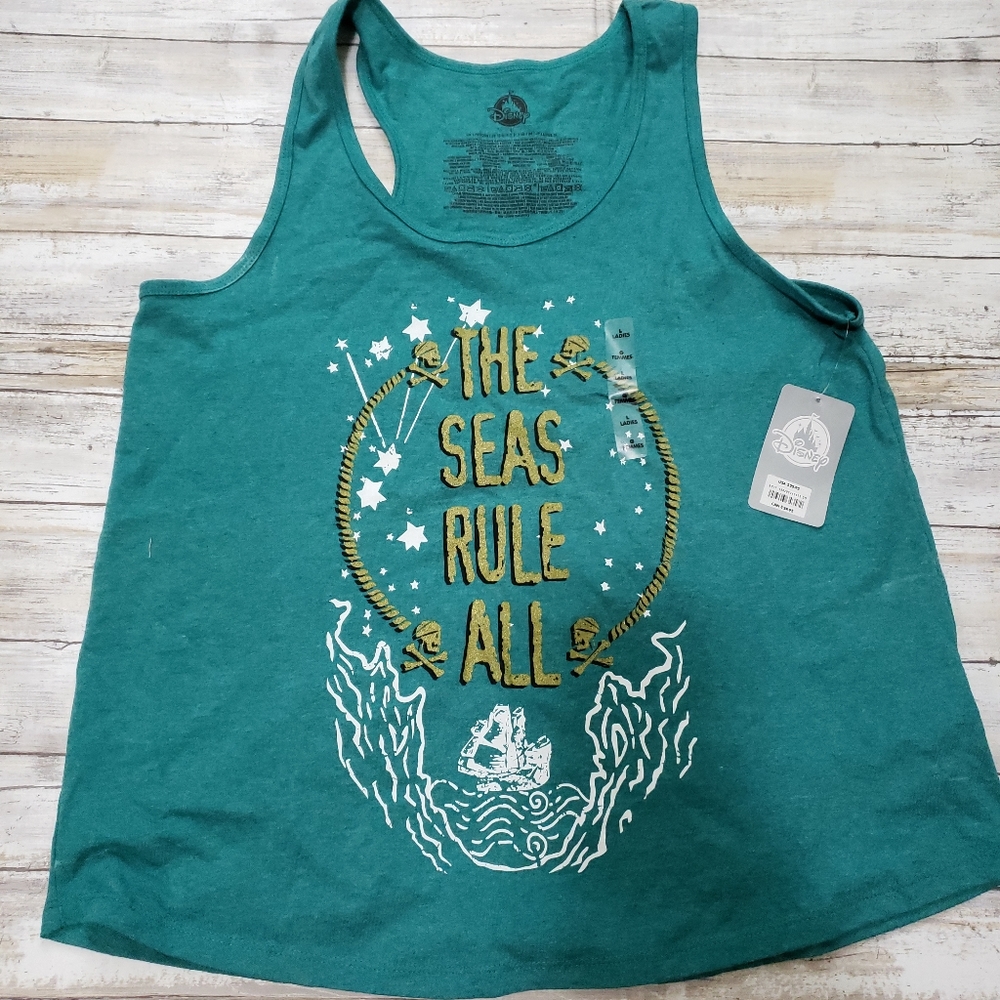 Large Disney Pirates of the Caribbean Tank